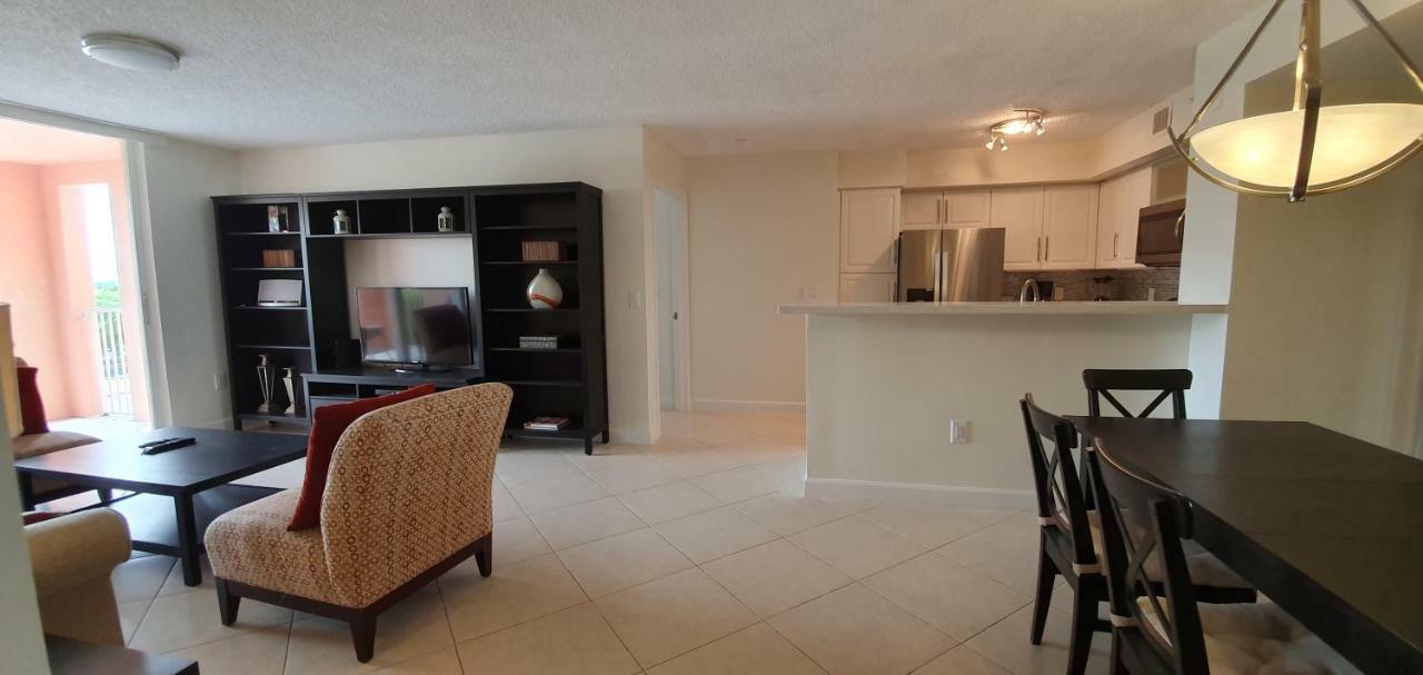 Apartmán Yacht Club Aventura 2Br + 2Ba Miami Exteriér fotografie